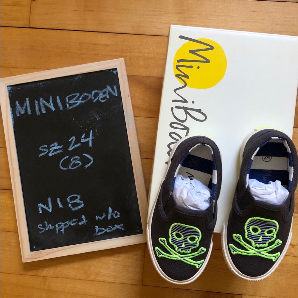 Mini Boden toddler shoes